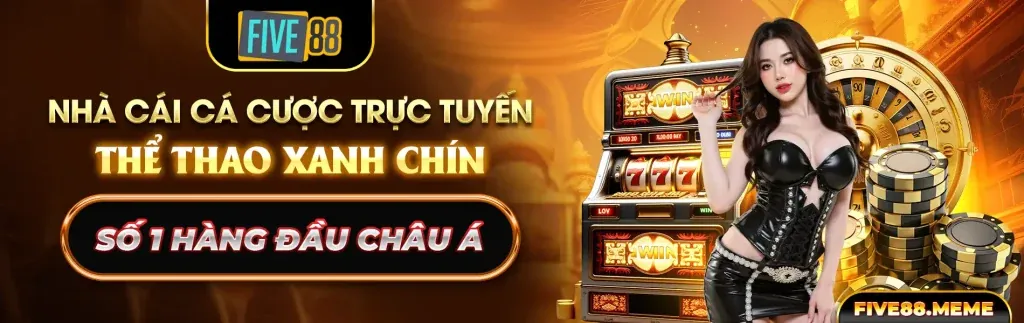 Người chơi đang phân tích lịch sử ván bài Baccarat để đưa ra chiến lược.